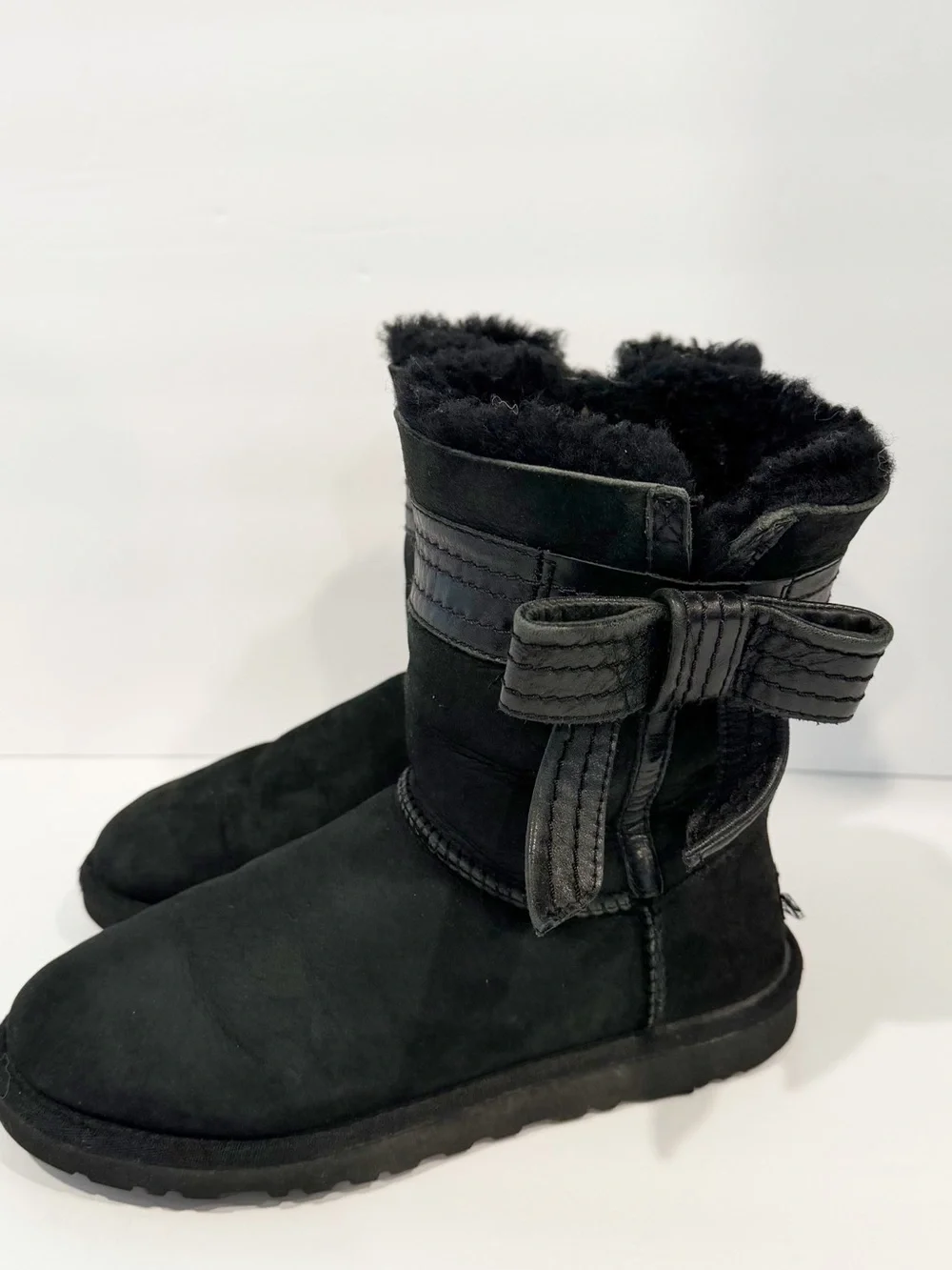 UGG Australia Josette Black Suede Sheepskin Bow Boots Women's 6